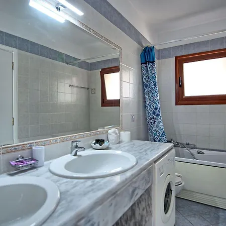 Ariadne By Posarellivillas Villa *